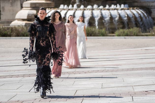Inaugural fashion show of OMODA Madrid es Moda in Plaza de Espana Inaugural fashion show of OMODA Madrid es Moda in Plaza de Espana, on March 12, 2026, in Madrid Spain Organized by the Asociación Creadores de Moda de Espana ACME and the Madrid City Council, the show brings together 24 designers on an outdoor runway with the historic buildings as a backdrop, the show brings together 24 designers on an outdoor catwalk with the historic buildings of the square as a backdrop, combining established names - Devota Lomba, Roberto Verino, Roberto Torretta, Oteyza - with avant-garde firms such as Eduardo Navarrete and Dominnico 12 MARCH 2026 César Vallejo Rodrí Madrid Madrid Spain  Copyright: xCÃ sarxVallejoxRodriguezx 7360509
