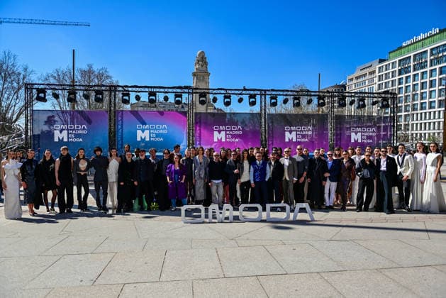 March 12, 2026, Madrid, Madrid, SPAIN: Models walk the runway on the urban catwalk set up in Plaza de EspaoÂ±a during the opening event of OMODA Madrid es Moda, marking the start of Madrid Fashion Week. The show brings together 25 Spanish independent fashion designers in one of the capital s most iconic locations. Madrid SPAIN - ZUMAz108 20260312_znp_z108_003 Copyright: xRichardxZubelzux