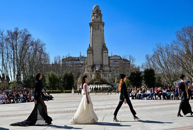 March 12, 2026, Madrid, Madrid, SPAIN: Models walk the runway on the urban catwalk set up in Plaza de EspaoÂ±a during the opening event of OMODA Madrid es Moda, marking the start of Madrid Fashion Week. The show brings together 25 Spanish independent fashion designers in one of the capital s most iconic locations. Madrid SPAIN - ZUMAz108 20260312_znp_z108_018 Copyright: xRichardxZubelzux