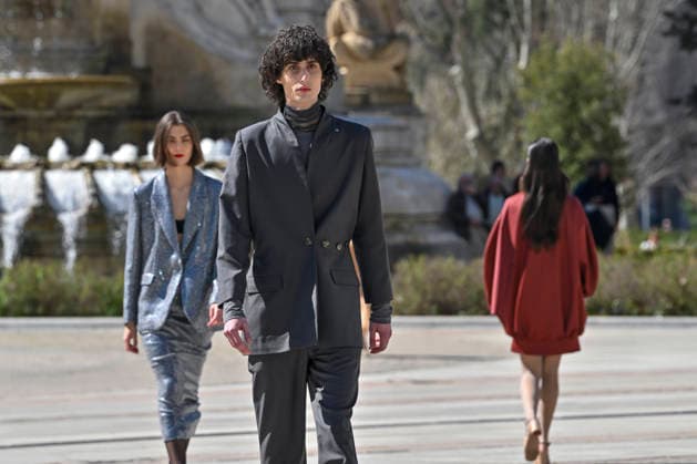 March 12, 2026, Madrid, Madrid, Spain: Model walks the runway during the opening show of OMODA MADRID ES MODA, at Plaza de EspaoÂ±a in Madrid, Spain. Madrid Spain  - ZUMAc312 20260312_zsp_c312_019 Copyright: xOscarxManuelxSanchezx