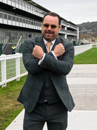 Cheltenham Racing Festival 2026- Day Three Cheltenham, Gloucestershire Danny Dyer seen at Cheltenham Racing Festival - Day Three Cheltenham, Gloucestershire, Credit:Jules Annan Avalon England  Copyright: xJulesxAnnanx xAvalonx 1082306248