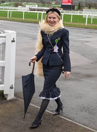 Cheltenham Racing Festival 2026- Day Three Cheltenham, Gloucestershire Georgia Toffolo seen at Cheltenham Racing Festival - Day Three Cheltenham, Gloucestershire, Credit:Jules Annan Avalon England  Copyright: xJulesxAnnanx xAvalonx 1082306445