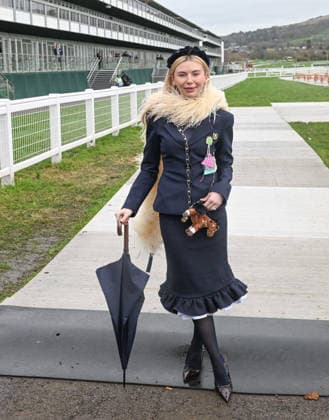 Cheltenham Racing Festival 2026- Day Three Cheltenham, Gloucestershire Georgia Toffolo seen at Cheltenham Racing Festival - Day Three Cheltenham, Gloucestershire, Credit:Jules Annan Avalon England  Copyright: xJulesxAnnanx xAvalonx 1082306504