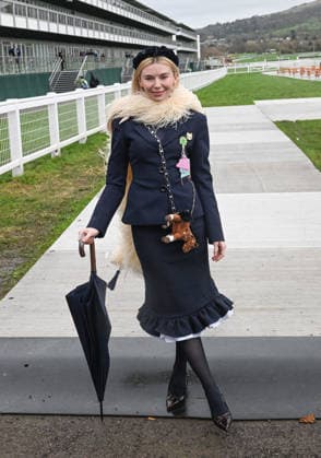 Cheltenham Racing Festival 2026- Day Three Cheltenham, Gloucestershire Georgia Toffolo seen at Cheltenham Racing Festival - Day Three Cheltenham, Gloucestershire, Credit:Jules Annan Avalon England  Copyright: xJulesxAnnanx xAvalonx 1082306559