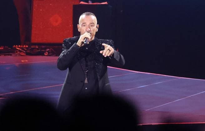 Eros Ramazzotti - Una storia importante Tour ** NUR FÜR REDAKTIONELLE ZWECKE ** EDITORIAL USE ONLY **<p>Eros Ramazzotti auf Una storia importante - Tour in der Rudolf - Weber - Arena Oberhausen am Donnerstag, den 12. März 2026 Deutschland NRW Oberhausen Copyright: KerstinxBögeholz
