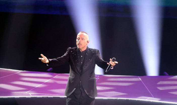 Eros Ramazzotti - Una storia importante Tour ** NUR FÜR REDAKTIONELLE ZWECKE ** EDITORIAL USE ONLY **<p>Eros Ramazzotti auf Una storia importante - Tour in der Rudolf - Weber - Arena Oberhausen am Donnerstag, den 12. März 2026 Deutschland NRW Oberhausen Copyright: KerstinxBögeholz