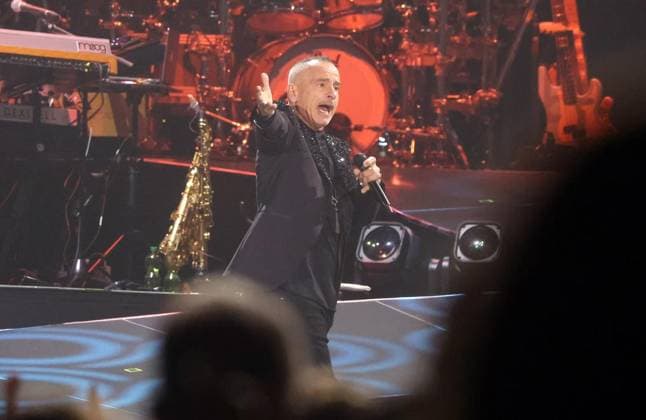 Eros Ramazzotti - Una storia importante Tour ** NUR FÜR REDAKTIONELLE ZWECKE ** EDITORIAL USE ONLY **<p>Eros Ramazzotti auf Una storia importante - Tour in der Rudolf - Weber - Arena Oberhausen am Donnerstag, den 12. März 2026 Deutschland NRW Oberhausen Copyright: KerstinxBögeholz