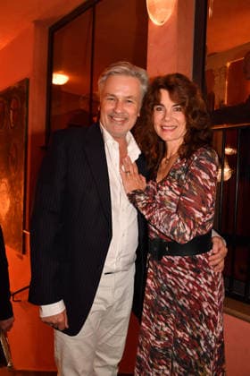Timothy Beach mit Ehefrau Nicola Tiggeler Premiere Der Abschiedsbrief Komödie im Hotel Bayerischen Hof Theater München 12. März 2026