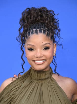 Essence Black Women in Hollywood Luncheon Halle Bailey arriving to Essence Black Women in Hollywood Luncheon at Fairmont Century Plaza Hotel on March 12, 2026 in Century City, CA. Century City Fairmont Century Plaza Hotel California USA Copyright: xLISAxOConnor AFF-USA.comx