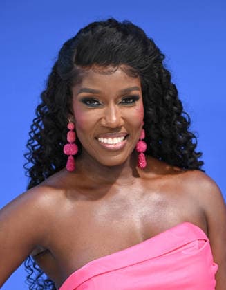Essence Black Women in Hollywood Luncheon Bozoma Saint John arriving to Essence Black Women in Hollywood Luncheon at Fairmont Century Plaza Hotel on March 12, 2026 in Century City, CA. Century City Fairmont Century Plaza Hotel California USA Copyright: xLISAxOConnor AFF-USA.comx