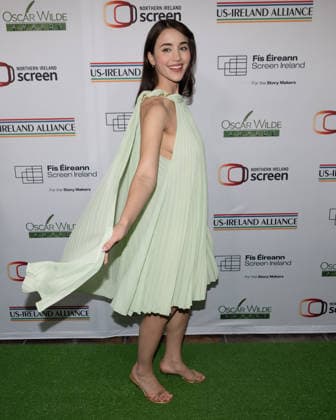 March 12, 2026, Los Angeles, California, USA: American actress CAYLEE COWAN, 27, attends the 20th Annual Oscar Wilde Awards green carpet. Los Angeles USA - ZUMAb173 20260312_aap_b173_016 Copyright: xBillyxBennightx