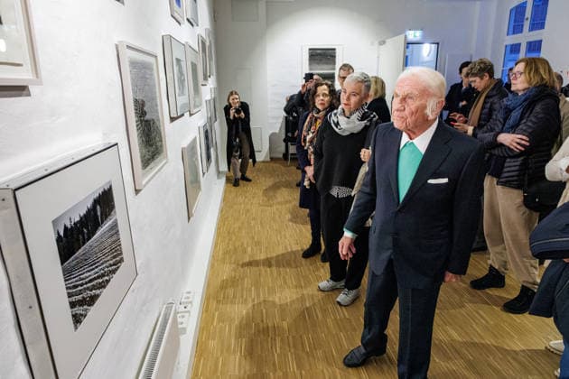 12.03.2026. Düsseldorf. Fotografie-Ausstellung von Heinz Mack im Düsseldorfer ZERO-Haus. Das fotografische Werk von Heinz Mack ist in der Öffentlichkeit so gut wie unbekannt. Daher setzt die Ausstellung der ZERO foundation in Zusammenarbeit mit der MACK FOUNDATION zum ersten Mal den Fokus auf dieses Medium, welches der Künstler in weiten Teilen als dokumentarisch betrachtet hat. Aber es gibt Ausnahmen, die in dieser Ausstellung zu sehen sind. Hier: Heinz Mack Düsseldorf ZERO foundation, Hüttenstr. Nordrhein-Westfalen Deutschland
