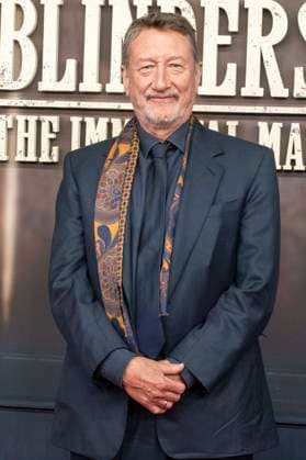 abb Steven Knight Autor zu Gast auf dem roten Teppich bei der Netflix Film Premiere von PEAKY BLINDERS THE IMMORTAL MAN im Kino International Berlin am Donnerstag 12.03.2026 in Berlin Berlin Deutschland