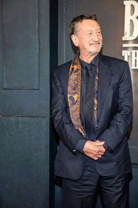 abb Steven Knight Autor zu Gast auf dem roten Teppich bei der Netflix Film Premiere von PEAKY BLINDERS THE IMMORTAL MAN im Kino International Berlin am Donnerstag 12.03.2026 in Berlin Berlin Deutschland