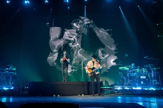 Music Concert - Luca Carboni - Rio Ari O Live 2026 Luca Carboni during Luca Carboni - Rio Ari O Live 2026, Music Concert in Rome, Italy, March 12 2026 Rome Palazzo dello Sport - Roma Italy Copyright: xTommasoxNotarangelox xLiveMediax LPM_2339275