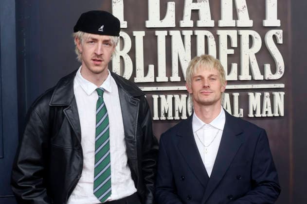 Niklas van Lipzig und David Martin bei der Premiere des Netlflix-Films Peaky Blinders: The Immortal Man im Kino International. Berlin, 13.03.2026