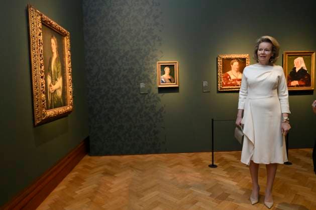 Queen Mathilde Visit The Exhibition Beauty and Ugliness BRUSSELS, BELGIUM - Queen Mathilde of Belgium visits the BOZAR exhibition Beauty and Ugliness on January 01, 2000 in Brussels, Belgium, 01 01 2000 Brussels Belgium  Copyright: xPhilipxReynaersx