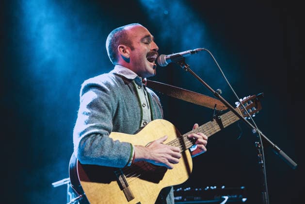 Dylan Cox live in Copenhagen, Denmark Copenhagen, Denmark. 12th, March 2026. The American singer, songwriter and poet Dylan Cox performs a live concert at Hotel Cecil in Copenhagen. Denmark, Copenhagen  Copyright: xGonzalesxPhoto PeterxTroestx