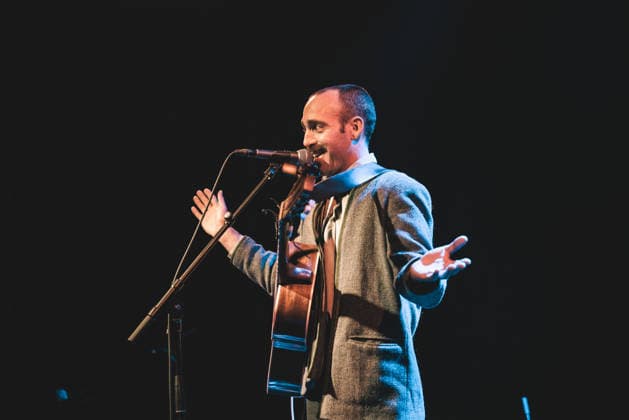 Dylan Cox live in Copenhagen, Denmark Copenhagen, Denmark. 12th, March 2026. The American singer, songwriter and poet Dylan Cox performs a live concert at Hotel Cecil in Copenhagen. Denmark, Copenhagen  Copyright: xGonzalesxPhoto PeterxTroestx