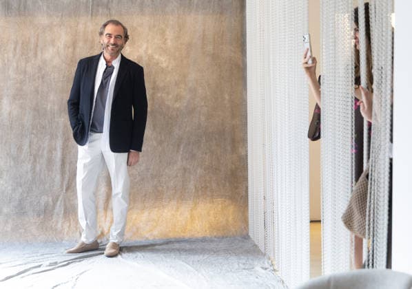Roberto Torretta presents his new collection at OMODA Madrid es Moda A model poses during the showroom, on March 13, 2026, in Madrid Spain Roberto Torretta has presented his new collection through a shooting in his showroom, a space designed by Patricia Urquiola 13 MARCH 2026 Madrid Madrid Madrid Spain  Copyright: xEduardoxParrax 7362767