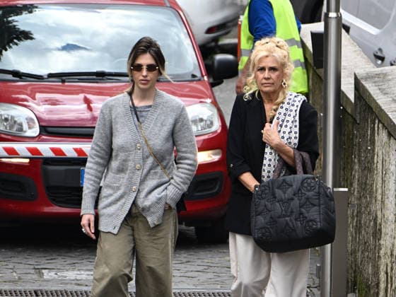 Rome, chapel of rest for Enrica Bonaccorti at the Ars BioMedica clinic. Pictured: Maria Teresa Ruta with her daughter Guenda Goria.  Copyright: xMaurizioxD Avanzox xipa-agency.netx xMaurizioxDxAvanzox IPA_Agency_IPA72809851