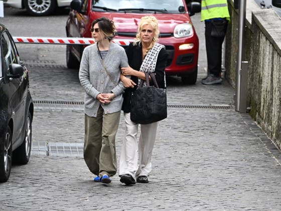 Rome, chapel of rest for Enrica Bonaccorti at the Ars BioMedica clinic. Pictured: Maria Teresa Ruta with her daughter Guenda Goria.  Copyright: xMaurizioxD Avanzox xipa-agency.netx xMaurizioxDxAvanzox IPA_Agency_IPA72809861