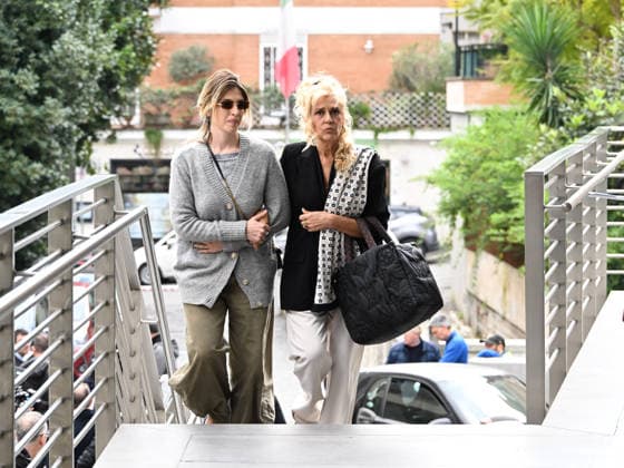 Rome, chapel of rest for Enrica Bonaccorti at the Ars BioMedica clinic. Pictured: Maria Teresa Ruta with her daughter Guenda Goria.  Copyright: xMaurizioxD Avanzox xipa-agency.netx xMaurizioxDxAvanzox IPA_Agency_IPA72809899