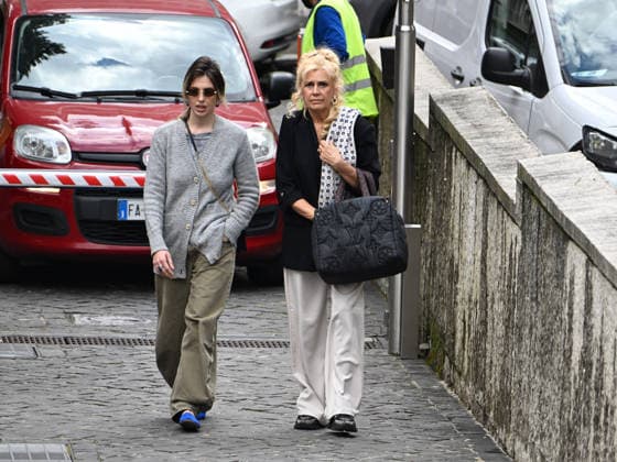 Rome, chapel of rest for Enrica Bonaccorti at the Ars BioMedica clinic. Pictured: Maria Teresa Ruta with her daughter Guenda Goria.  Copyright: xMaurizioxD Avanzox xipa-agency.netx xMaurizioxDxAvanzox IPA_Agency_IPA72809847
