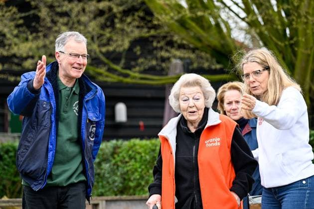 The Netherlands, 2026-03-13 14:00:31 AMSTERDAM, 13-03-2026, Children s Farm. Princess Beatrix participates in a volunteer activity for NLdoet by the Orange Fund. NLdoet is taking place for the 22nd time this year. Princess Beatrix helps care for the animals at a children s farm in Amsterdam. PHOTO: NLBeeld Patrick van Emst Credit: NL Beeld Patrick van Emst  Copyright: xx x