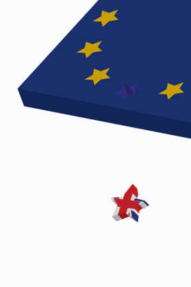 Union Jack-Stern fällt aus einer EU-Flagge *** Union Jack star falls out of an EU flag  Copyright: xBenjaminxHartex 12610034 RECORD DATE NOT STATED