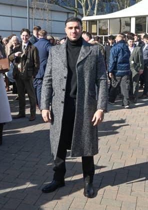 Cheltenham Racing Festival 2026- Day four tHE gOLD cupCheltenham, Gloucestershire Boxer Tommy Fury seen on day four of the 2026 Cheltenham Racing Festival at Prestbury Park in Cheltenham, England, Credit:Jules Annan Avalon England  Copyright: xJulesxAnnanx xAvalonx 1082606538