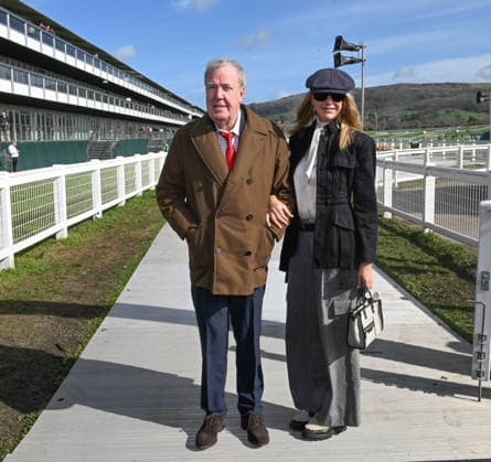Cheltenham Racing Festival 2026- Day four tHE gOLD cupCheltenham, Gloucestershire Jeremy Clarkson and Lisa Hogan seen on day four of the 2026 Cheltenham Racing Festival at Prestbury Park in Cheltenham, England, Credit:Jules Annan Avalon England  Copyright: xJulesxAnnanx xAvalonx 1082607104