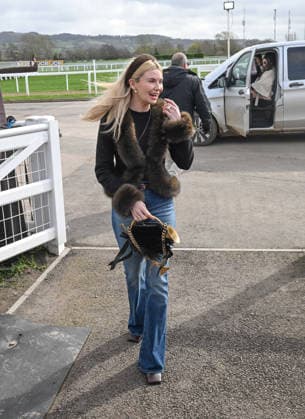 Cheltenham Racing Festival 2026- Day four tHE gOLD cupCheltenham, Gloucestershire Georgia Toffolo seen on day four of the 2026 Cheltenham Racing Festival at Prestbury Park in Cheltenham, England, Credit:Jules Annan Avalon England  Copyright: xJulesxAnnanx xAvalonx 1082607392