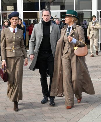Cheltenham Racing Festival 2026- Day four tHE gOLD cupCheltenham, Gloucestershire Hannah Waddingham seen on day four of the 2026 Cheltenham Racing Festival at Prestbury Park in Cheltenham, England, Credit:Jules Annan Avalon England  Copyright: xJulesxAnnanx xAvalonx 1082607570