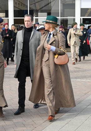 Cheltenham Racing Festival 2026- Day four tHE gOLD cupCheltenham, Gloucestershire Hannah Waddingham seen on day four of the 2026 Cheltenham Racing Festival at Prestbury Park in Cheltenham, England, Credit:Jules Annan Avalon England  Copyright: xJulesxAnnanx xAvalonx 1082607584