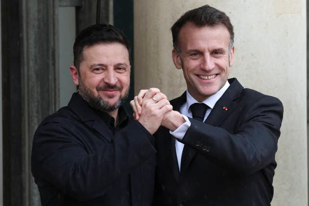NEWS : Visite de Volodymyr Zelensky a Paris - 13 03 2026 Volodymyr Zelensky et Emmanuel Macron ParisFrance  Copyright: xMichaelxBaucherx