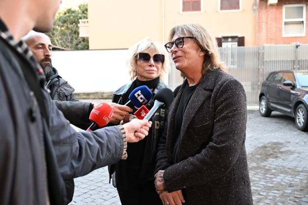 Rome, chapel of rest for Enrica Bonaccorti at the Ars BioMedica clinic. Pictured: Carmen Russo and Enzo Paolo Turchi  Copyright: xMaurizioxD Avanzox xipa-agency.netx xMaurizioxDxAvanzox IPA_Agency_IPA72823914