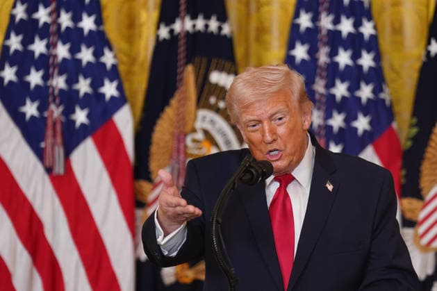 Trump Hosts Women s History Month Event United States President Donald J Trump makes remarks during a Women s History Month event in the East Room of the White House in Washington, DC, USA, on Thursday, March 12, 2026. Every year, March is designated Women s History Month by presidential proclamation. Credit: CNP AdMedia Washington District of Columbia United States of America EDITORIAL USE ONLY  Copyright: xx FTP_AD_03438_1-6137828 CNPx xAdMediax admphotostwo974277