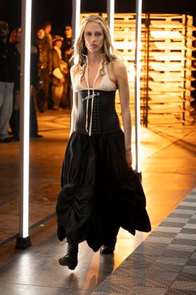 Evade House - MadridEsModa Fashion Week Madrid - 13 Mar 2026 A model walks the runway wearing a design by Evade House during the MadridEsModa Fashion Week de at Madrid Arena. Madrid Spain Copyright: xAtilanoxGarciax xSOPAxImagesx photos08319