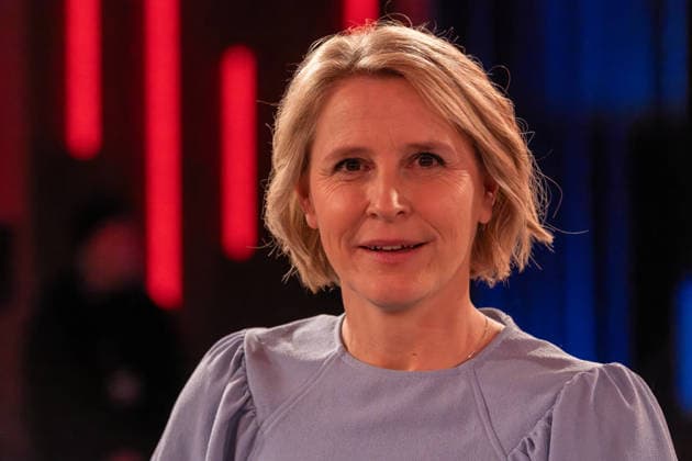 Kölner Treff am 06. Februar 2026. Im Bild Gastgeberin des Kölner Treff, Susan Link. Susan Link und Micky Beisenherz sind neugierig und befragen ihre Gäste auf ihre ganz eigene Art mit wie immer spannenden Gesprächen. Köln Nordrhein-Westfalen Deutschland