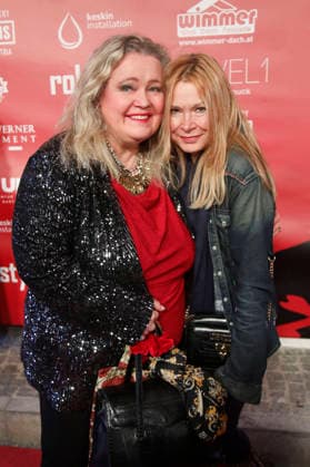 Anita Hegerland mit Begleitung bei der Premiere der RTL+ Dokuserie Heino - Karamba, Karacho, Kult! im Filmtheater Kitzbühel. Kitzbühel, 13.03.2026