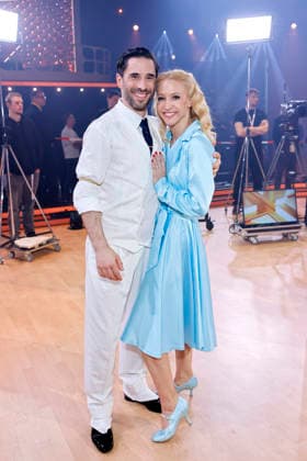 Schauspieler Jan Kittmann (GZSZ) und Profitänzerin Kathrin Menzinger bei der zweiten Tanzshow der 19. Staffel der RTL-Tanzshow Lets Dance im Coloneum. Köln, 13.03.2026 NRW Deutschland Copyright: xChristophxHardtx