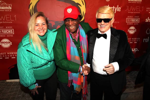 Weltpremiere von HEINO - Karamba, Karacho, Kult! im Filmtheater in Kitzbühel Kitzbühel, 13..03.2026 Roberto Blanco mit seiner Frau Luzandra und Heino bei der Weltpremiere von HEINO - Karamba, Karacho, Kult! im Filmtheater in Kitzbühel Tirol Österreich Copyright: xMatthiasxGränzdörferx