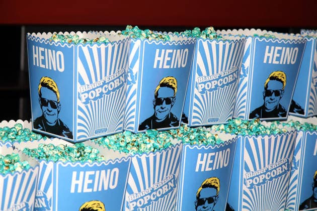 Weltpremiere von HEINO - Karamba, Karacho, Kult! im Filmtheater in Kitzbühel Kitzbühel, 13..03.2026 Heino Popcorn bei der Weltpremiere von HEINO - Karamba, Karacho, Kult! im Filmtheater in Kitzbühel Tirol Österreich Copyright: xMatthiasxGränzdörferx