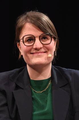 Journalistin und Autorin Eva Thöne liest und spricht auf der Lit.Cologne, dem internationalen Literaturfestival