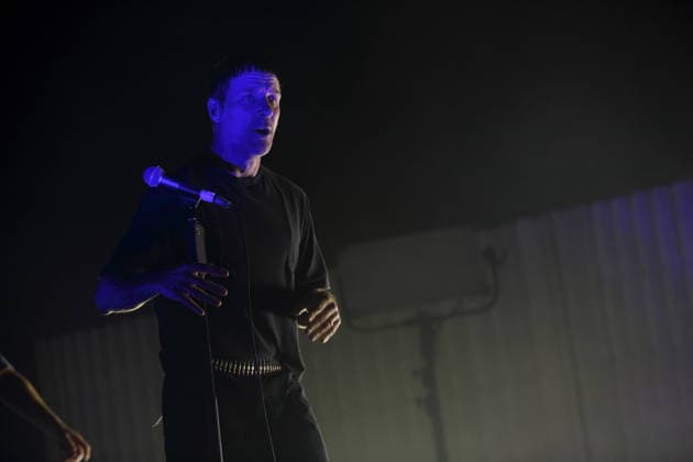 Jason Williamson von der Band Sleaford Mods bei einem Konzert im Tempodrom in Berlin, 14. März 2026. Sleaford Mods Konzert Berlin