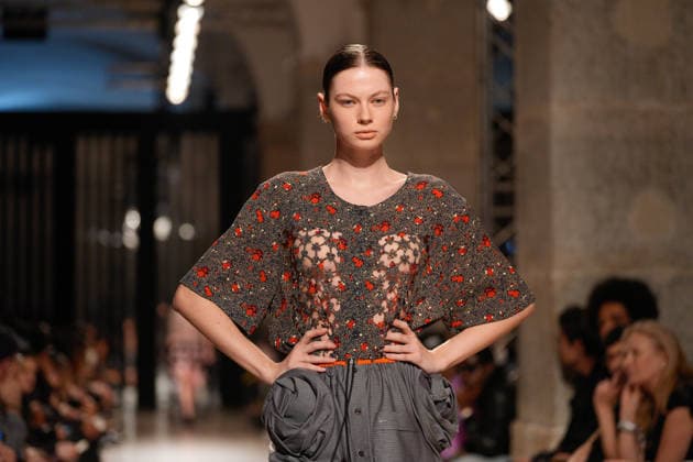 March 14, 2026, Lisbon, Portugal: A model walks the runway during Dino Alves fashion show at ModaLisboa Pebbling, Lisbon Fashion Week in Lisboa. Lisbon Portugal - ZUMAs197 20260314_aaa_s197_433 Copyright: xBrunoxdexCarvalhox