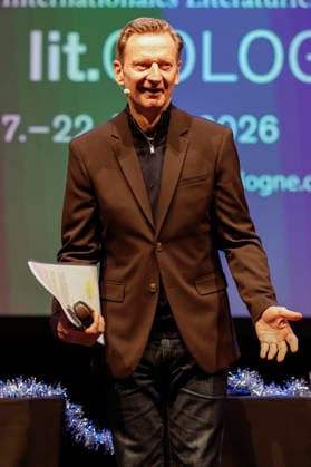 Michael Kessler bei der lit.Cologne 2026 Veranstaltung Ohne uns geht nix! Remix 7 rettet mit Annette Frier und Michael Kessler die Demokratie in der Stadthalle Köln. Köln, 14.03.2026