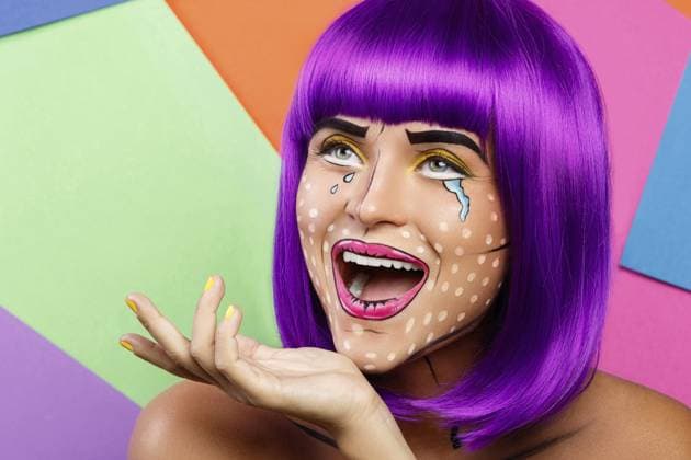 Modell im kreativen Bild mit Pop Art Make up vor buntem Hintergrund Model in creative image with pop art makeup against colorful background Copyright: imageBROKER blackday ibxiqx16980235.jpg ,model released, Symbolfoto ,property released