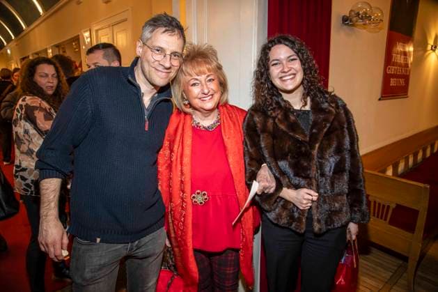 abb Tilmar Kuhn, Stefanie Simon und Emma Wagenknecht zu Gast bei der Theater Premiere BEKENNTNISSE DES HOCHSTAPLERS FELIX KRULL im Schlosspark Theater am Samstag 14.03.2026 in Berlin Berlin Deutschland